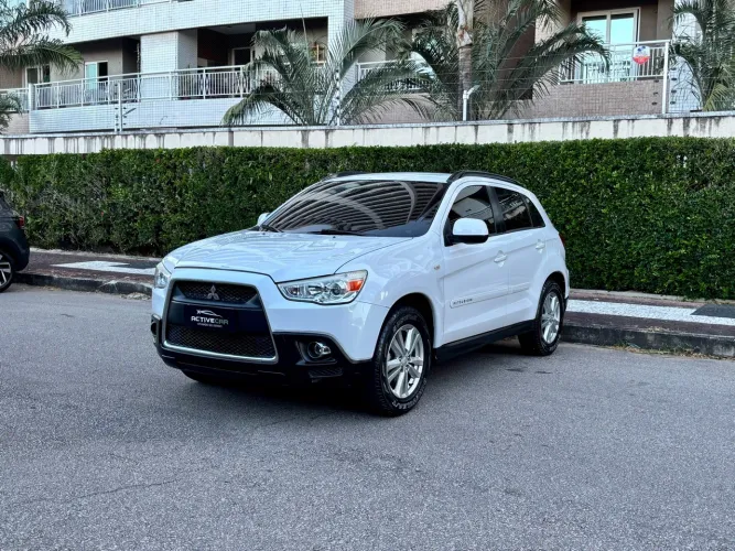 Mitsubishi ASX 2.0 16V 160cv Aut. 2012