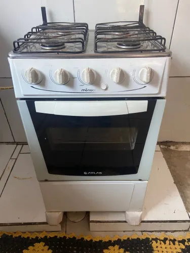 Vende-se fogão 4 bocas
