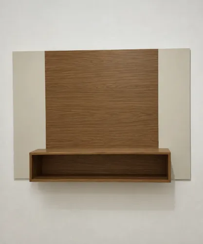 Painel de televisão seminovo