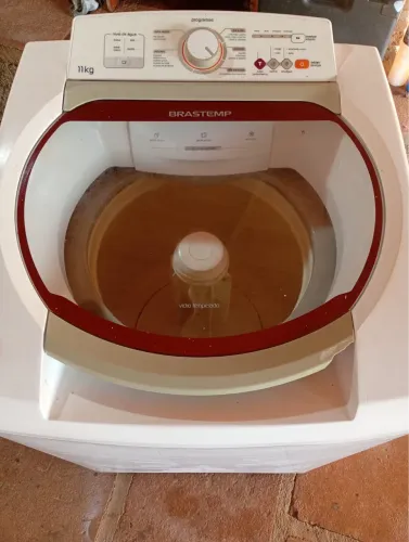 MÁQUINA BRASTEMP 11 KG 110v 3 MESES DE GARANTIA