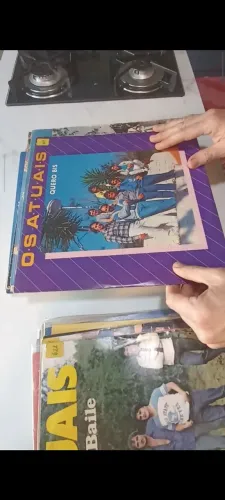 Coleção variada de 38 vinis.