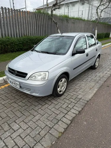 Chevrolet Corsa Sedan 1.0 MPFI 8V 71cv 4P 2004