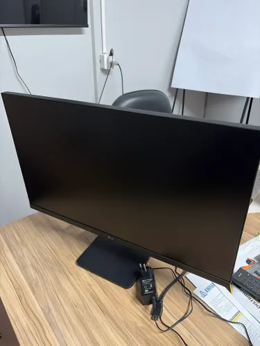 Monitor LG 27?