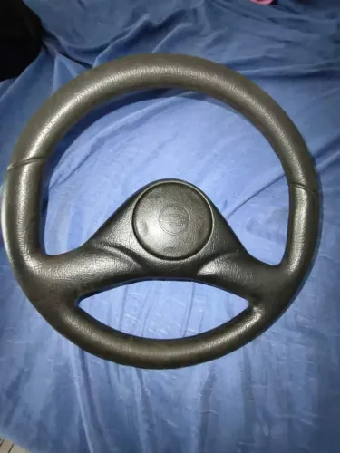 Volante Original Chevrolet Celta (Modelos 2000 a 2006) - Em Excelente Estado