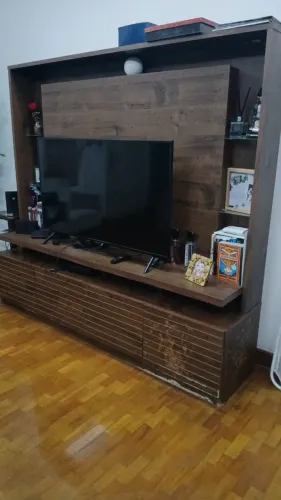 Estante Home Theater para TV de até 55" - Madeira Escura (Ótimo Estado) - Já desmontado!