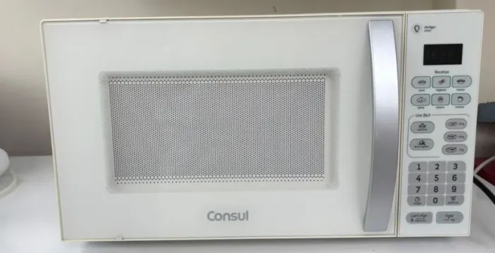 Micro-ondas Consul 20 Litros Branco 220V - Funcionando Perfeitamente