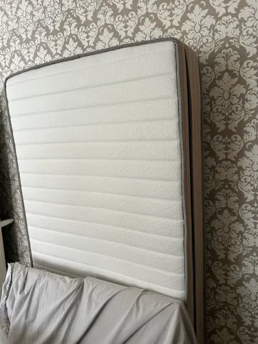 Colchão ortopédico solteiro com Box