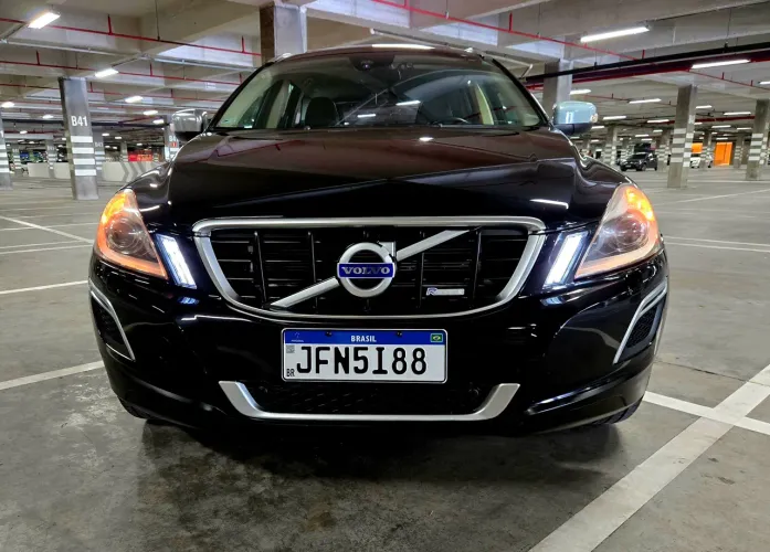 Volvo XC-60 XC 60 T-5 Dynamic 2.0 FWD Turbo Gasolina 4P AUT 2013