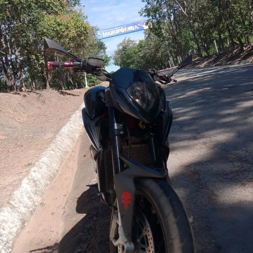 MV Augusta 800 cilindradas valor 35 a negociar