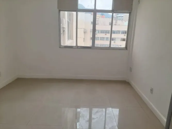 sala pronta para trabalhar , atende a consultório médico, dentário, estética, etc.