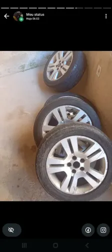 Vende-se roda aro 17 no precinho
