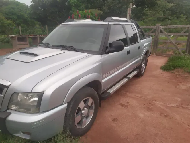 Chevrolet S10 Pick-up Exec. 2.8 4X4 CD TB Int.dies 2011