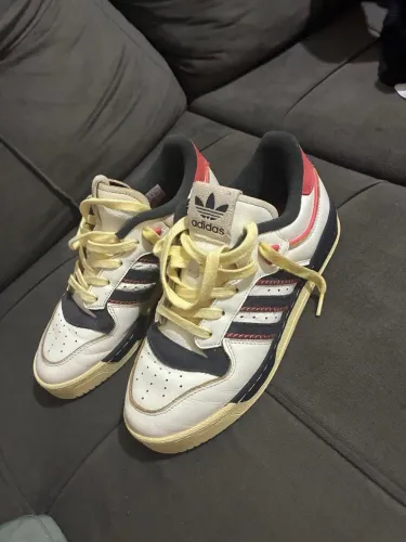 Vendo tênis Adidas Rivalry 86 Low