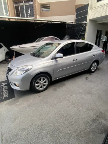 Nissan Versa SL 1.6 16V Flex Fuel 4P Mec. 2014