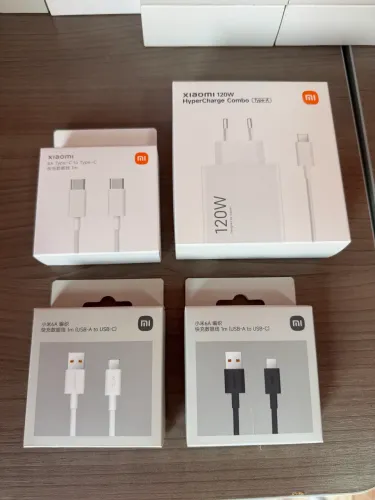 Carregadores e Cabos Originais Da Xiaomi Lacrados.