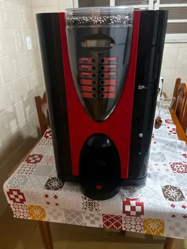 Máquina de café cafeteira multibebidas Bianchi Lei Sa