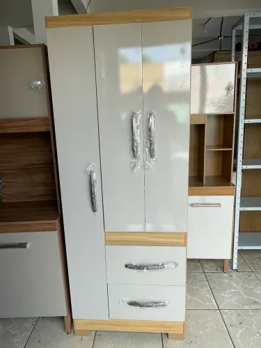 Guarda Roupa de solteiro