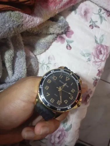 Relógio mondaine