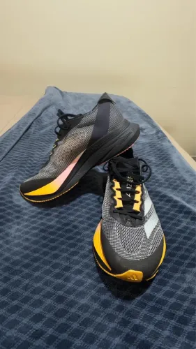 Tênis Adizero Boston 12