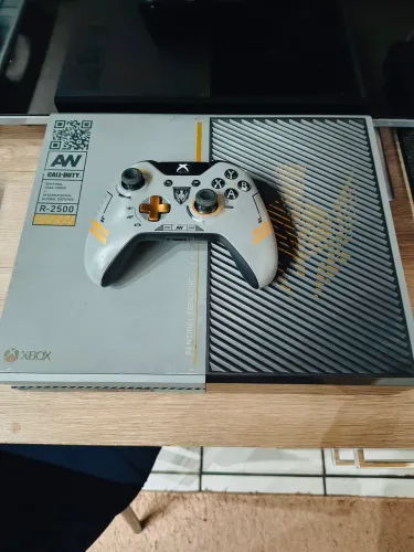 Xbox one fat edição call of duty