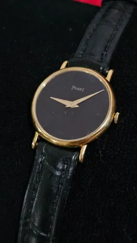 Relógio Piaget Vintage Ultra-Thin (Ouro 18k)