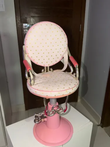 Cadeira de cabeleireira pequena para bonecas