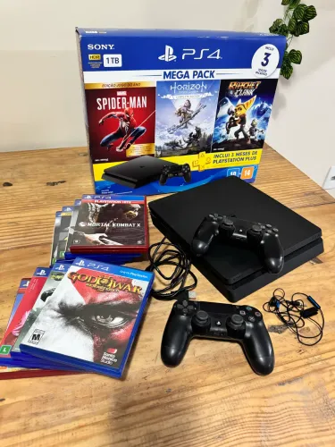 PS4 Slim 1TB com 2 Controles e Caixa
