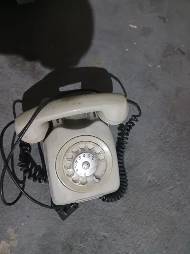 Telefone dos ano 60 a 70