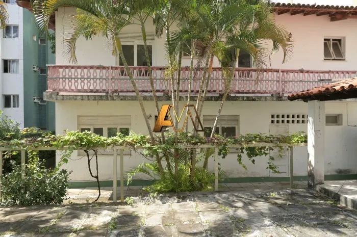 Casa à venda no bairro Pituba - Salvador/BA