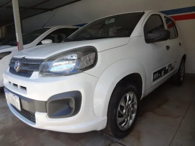 Fiat Uno Attractive 1.0 EVO Fire Flex 8V 5P 2020