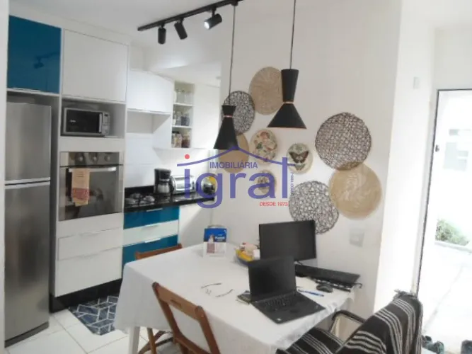 Sobrado em condomínio com 2 suítes para alugar, 77 m² por R$ 2.713,50 /mês - Vila do Encon