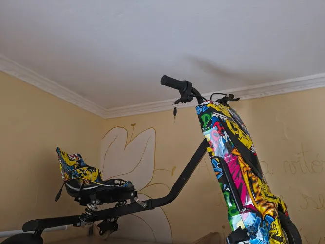 Triciclo infantil elétrico drift 350w bluetooth
