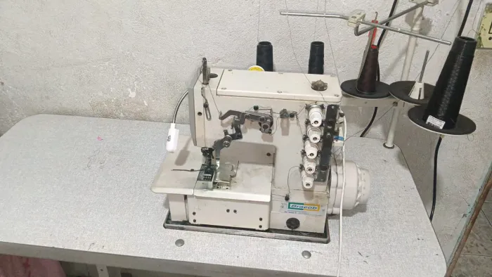 Máquina Galoneira 