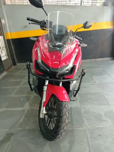 Moto Honda ADV