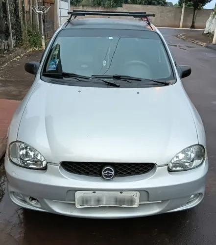 Chevrolet Corsa Sedan Super 1.0 MPFI 16V 4P 2001