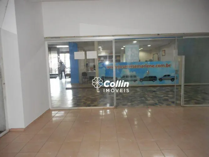 Sala para alugar, 25 m² por R$ 1.400,01/mês - São Benedito - Uberaba/MG
