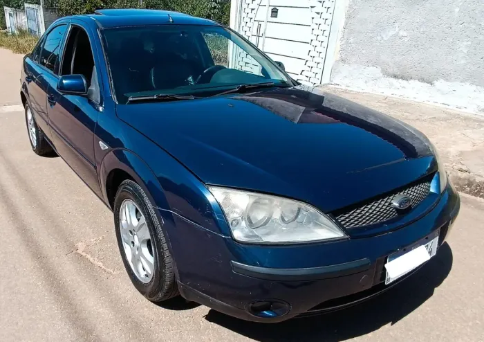 Ford Mondeo Ghia 2.0 16V 143cv 4P AUT 2002