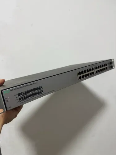 Switch 1820 24 portas 10/100/1000