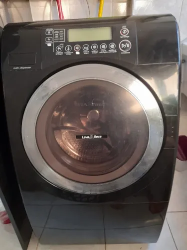 Máquina lava e seca