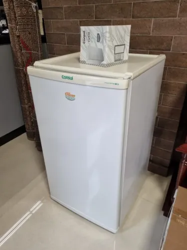 Mini Freezer Consul CVT10 - Seminovo