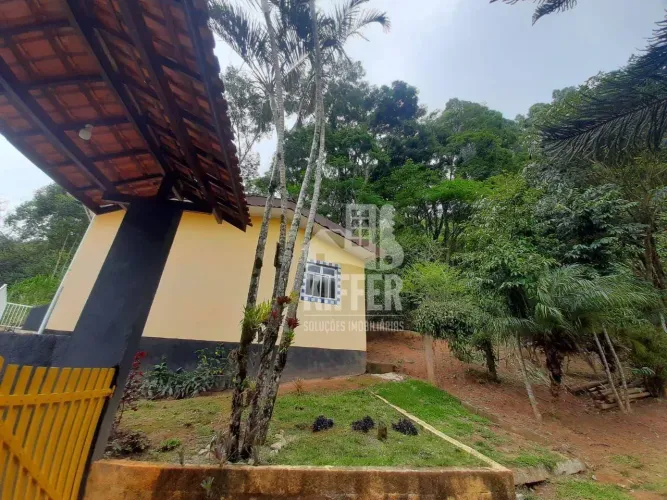 Sítio com 8 quartos à venda, 30000 m² por R$ 600.000 - Largo do Machado - Santa Maria Mada