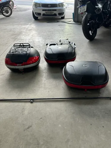 Kit bauletos traseiro e laterais Givi , suporte, grela para moto BMW gs 800 ADV