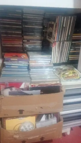 Cds de diversos gêneros na promoção mim