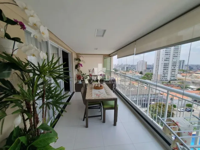 Apartamento no Tatuapé com 126m2, mobiliado, 3 suítes, 2 vagas e varanda gourmet.