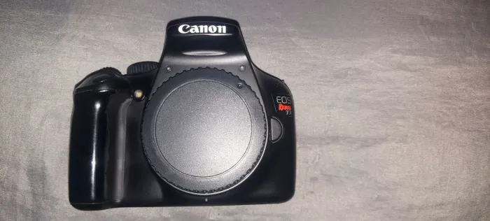 Câmera canon t3 com defeito para tirar peças