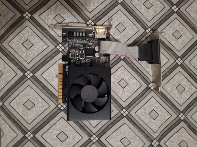 Placa De Vídeo Nvidia Geforce Gt710 1gb Ddr3 Perfil Baixo
