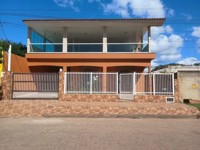 Vendo casa na praia de Guaxindiba a 100 metros da ?