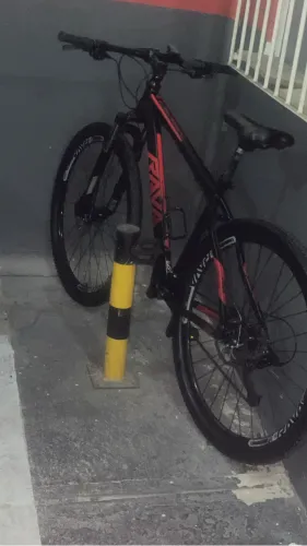 Vendo bicicleta semi nova 24 macha