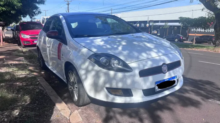 Fiat Bravo Sporting 1.8 Dualogic Flex 16V 5P 2013