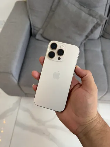 IPHONE 16 PRO 128 GIGAS USADO